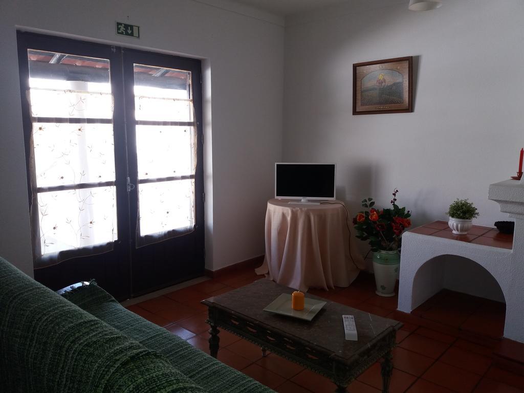 Alojamentos Vitinho 2 - Vila Nova Milfontes Vila Nova de Milfontes Bagian luar foto