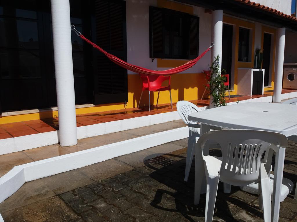 Alojamentos Vitinho 2 - Vila Nova Milfontes Vila Nova de Milfontes Bagian luar foto