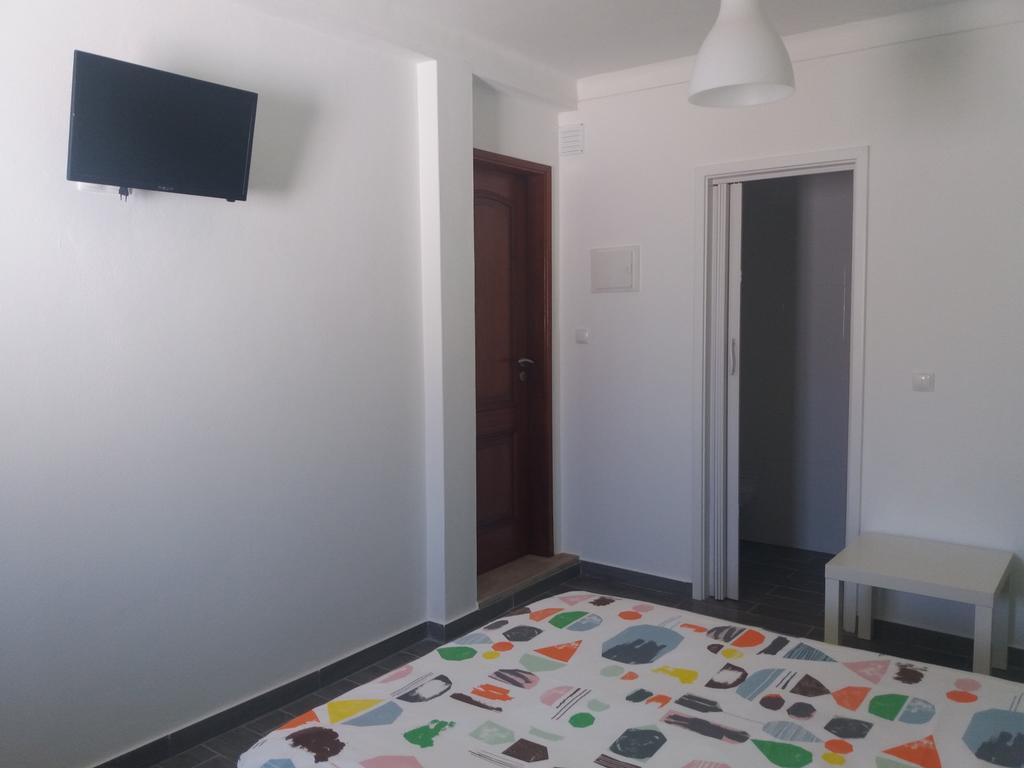 Alojamentos Vitinho 2 - Vila Nova Milfontes Vila Nova de Milfontes Bagian luar foto